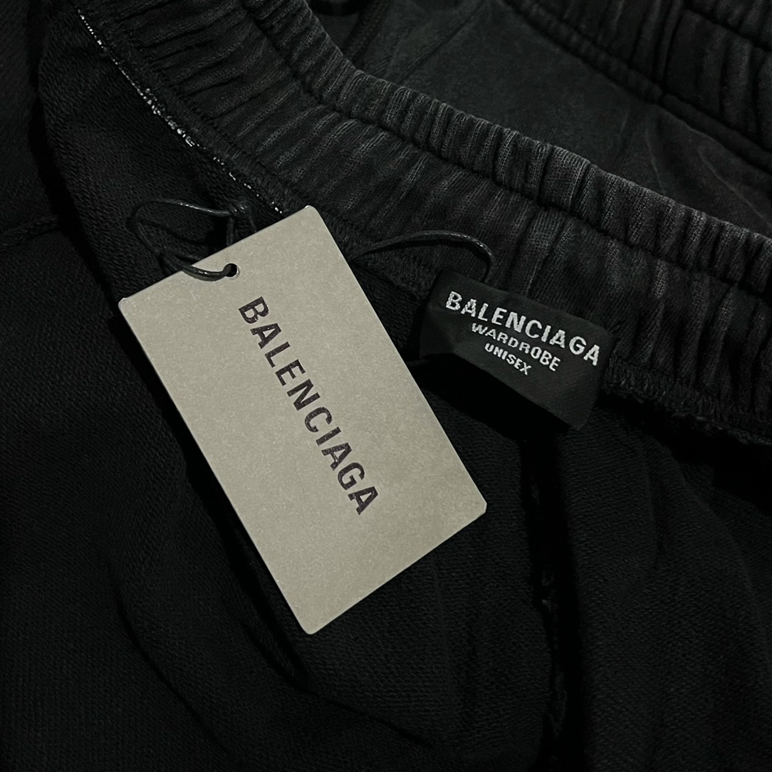 190 BALENCIAGA/巴黎世家限定款小标刺绣水洗做旧款休闲短裤