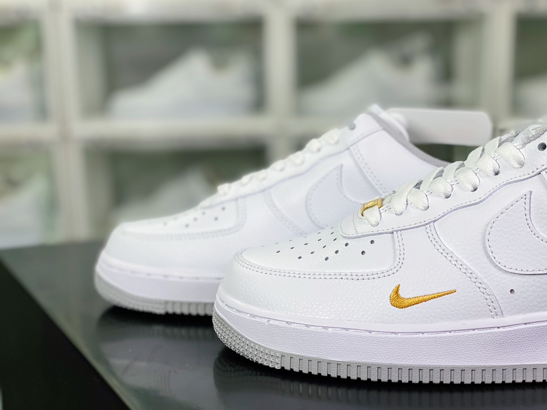 220 Air Force 1'07"40th Anniversary/White/Light Grey"空军一号板鞋“40周年版白浅灰金小钩”DD1225-002