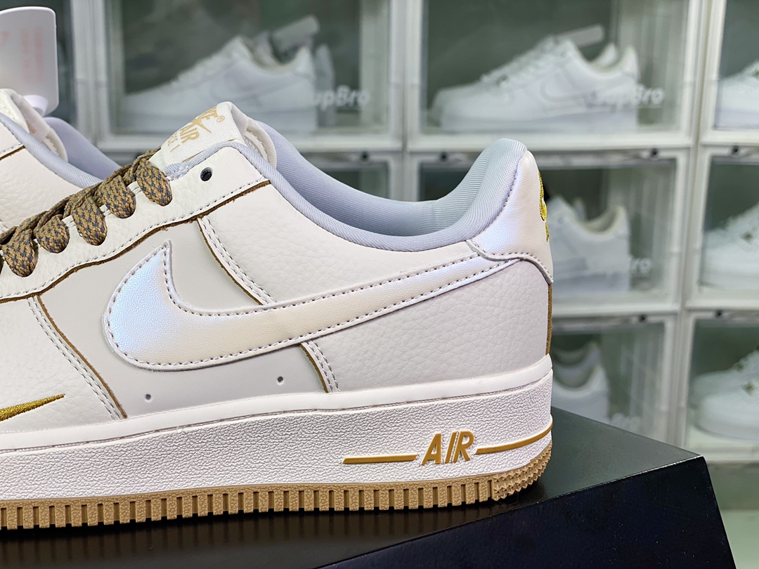 260  Air Force 1 '07 Low QS"Sail White/Brown/Gold Mini Swoosh"空军一号板鞋“皮革米白浅棕金小钩”DD9915-633