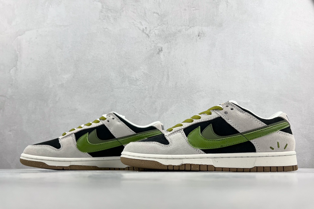 【Custom Sneakers】 Nike Dunk Low SE Black Green DO9457-102