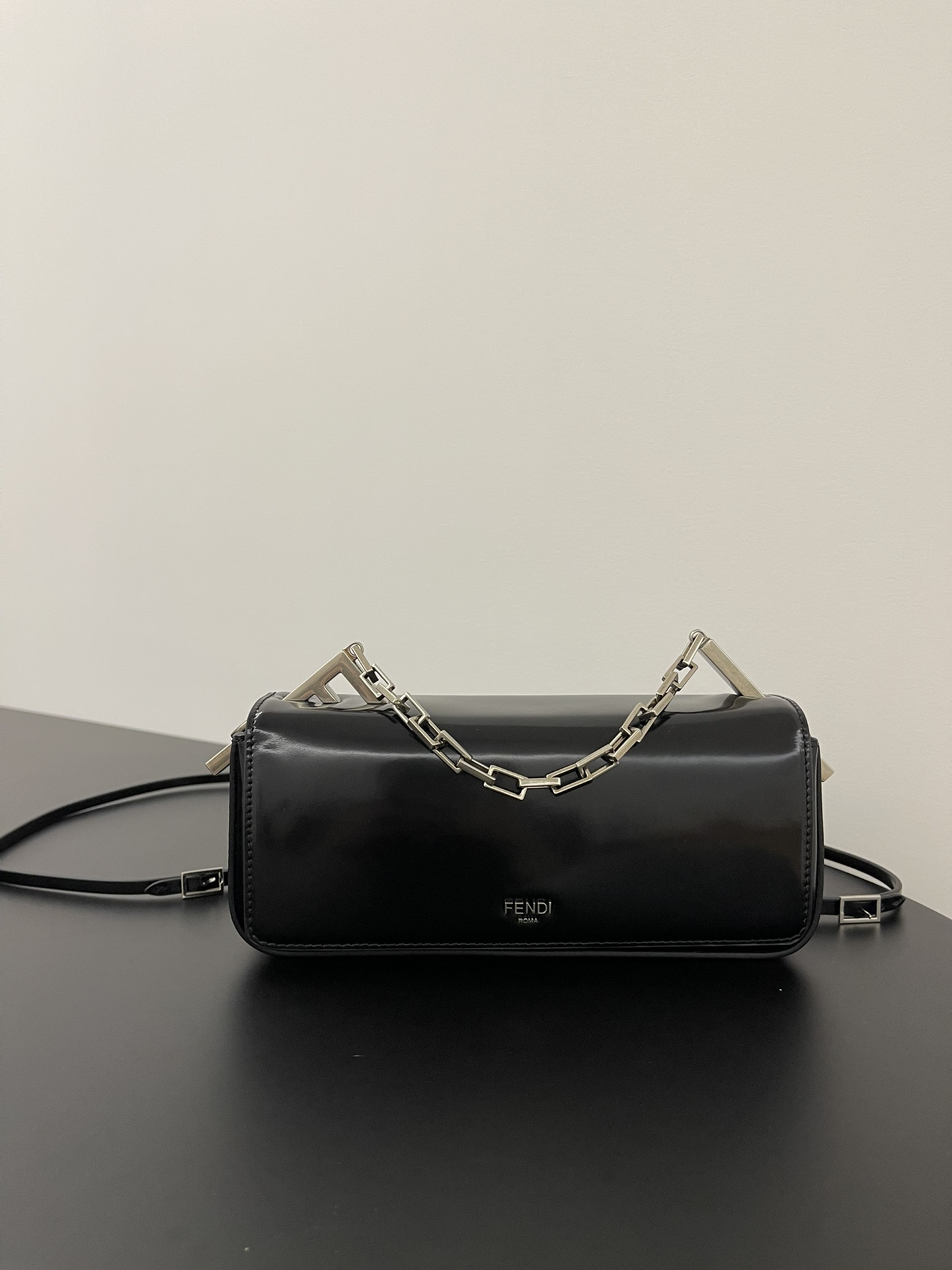 P500 Original 🔥Latest FENDI First Sight Black Large F pattern metal accessory and chain, leather lining with handbag m…