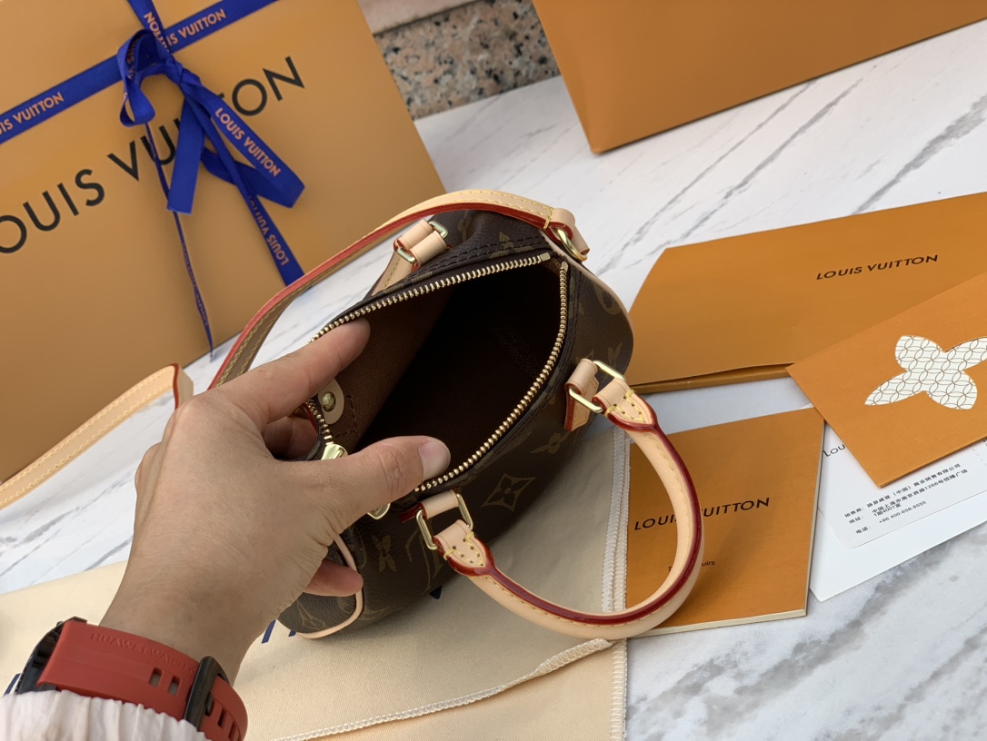 🌼 m61252尺寸16×12.5×10cm🇭🇰香港贸易公司渠道出货，这款Nano s🌼Peedy mi