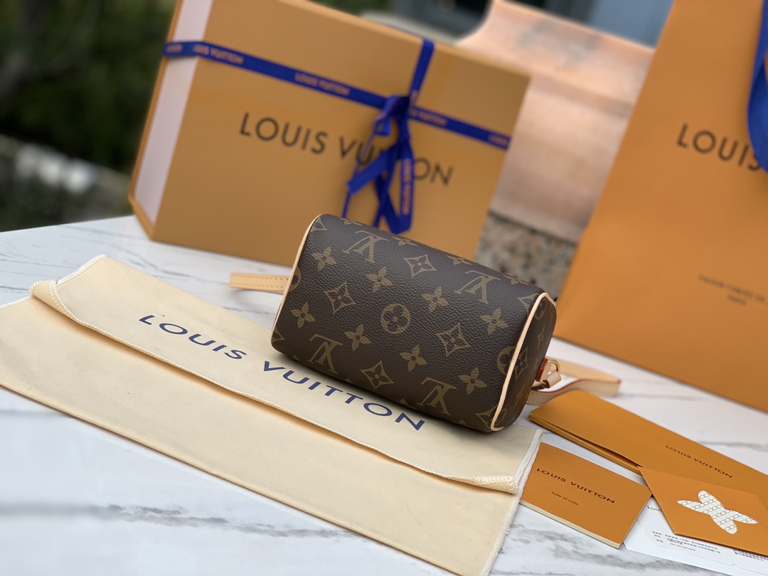 🌼 m61252尺寸16×12.5×10cm🇭🇰香港贸易公司渠道出货，这款Nano s🌼Peedy mi