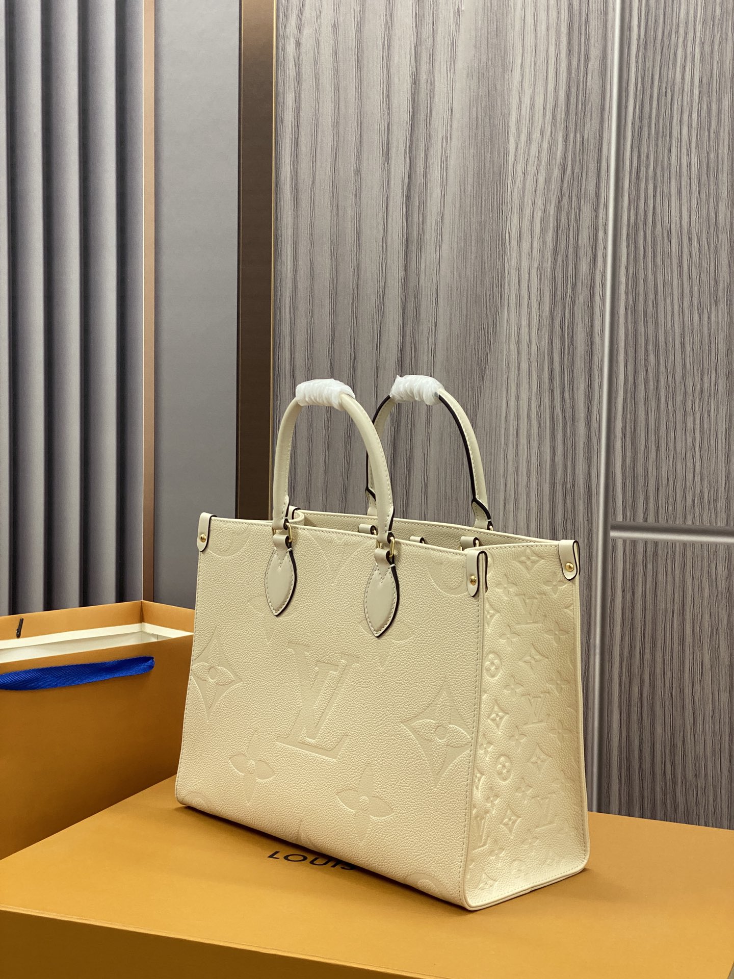 [Louis Vuitton Women