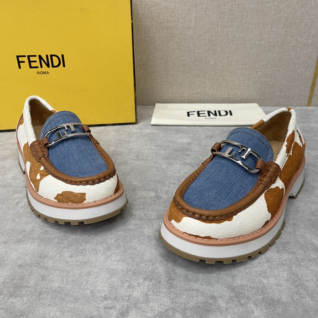 FD新品Fend*OLock乐福鞋官