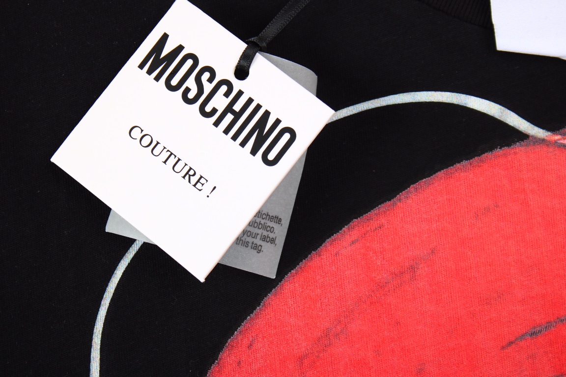 Moschino/莫斯奇诺23ss 抽象短袖