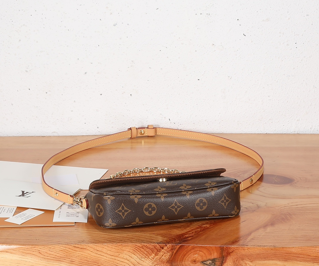‼️顶级原单、加强版‼️Wallet On Chain Ivy 手袋取材 Monogram 帆布,灵感源