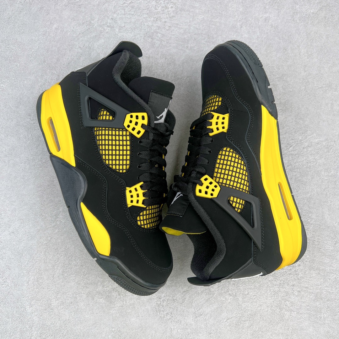 图片[3]-零售💰260 ＃KZ神版福利回馈‼Air Jordan AJ4 Retro 黑黄雷公 DH6927-017 独家外贸特供尺码含 45.5 49.5 50.5 国内外口碑最好最推荐的产品 市场中端王者 亲自操刀耗时半年巨作 全套原纸板楦头开发 确保原汁原味 完美呈现四代版型 一比一鞋头弧度高度鞋身弧度 此版本只针对中端市场 皮料材质有所更替 其他数据细节工艺流程均保持一致 绝不口嗨 细节品控鞋型随意秒杀市面3XX 4XX 原厂TPU网格鞋带扣 正确内里网布 菱角分明不变形无多余毛边 柔软性质感一致于原鞋 市场唯一原厂鞋扣模具 背面可见隐藏注塑口 原厂织唛标 原厂飞人电绣工艺 尾指中部跳三针 独家绑鞋带手法 印刷中底布 四线拉帮 米色美纹纸贴合固定 进口港宝加持 后跟自然饱满 全鞋荧光划线卡点 追求极致完美 每一双都是工艺品 多重QC质检 超越公司货的品控标准 实实在在的免检产品 尺码：40 40.5 41 42 42.5 43 44 44.5 45 45.5 46 47.5 48.5 49.5 50.5 编码：by2936060-运动鞋