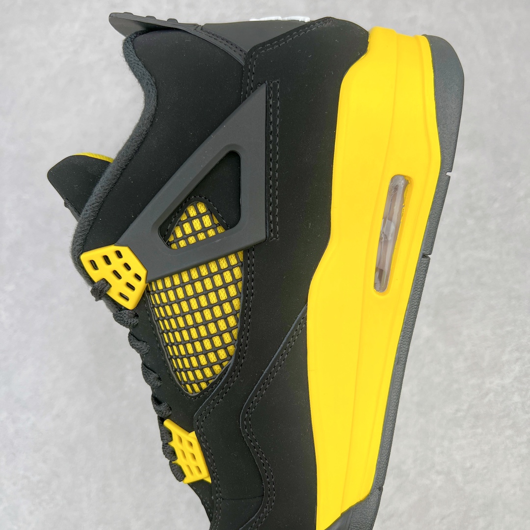 图片[7]-零售💰260 ＃KZ神版福利回馈‼Air Jordan AJ4 Retro 黑黄雷公 DH6927-017 独家外贸特供尺码含 45.5 49.5 50.5 国内外口碑最好最推荐的产品 市场中端王者 亲自操刀耗时半年巨作 全套原纸板楦头开发 确保原汁原味 完美呈现四代版型 一比一鞋头弧度高度鞋身弧度 此版本只针对中端市场 皮料材质有所更替 其他数据细节工艺流程均保持一致 绝不口嗨 细节品控鞋型随意秒杀市面3XX 4XX 原厂TPU网格鞋带扣 正确内里网布 菱角分明不变形无多余毛边 柔软性质感一致于原鞋 市场唯一原厂鞋扣模具 背面可见隐藏注塑口 原厂织唛标 原厂飞人电绣工艺 尾指中部跳三针 独家绑鞋带手法 印刷中底布 四线拉帮 米色美纹纸贴合固定 进口港宝加持 后跟自然饱满 全鞋荧光划线卡点 追求极致完美 每一双都是工艺品 多重QC质检 超越公司货的品控标准 实实在在的免检产品 尺码：40 40.5 41 42 42.5 43 44 44.5 45 45.5 46 47.5 48.5 49.5 50.5 编码：by2936060-运动鞋