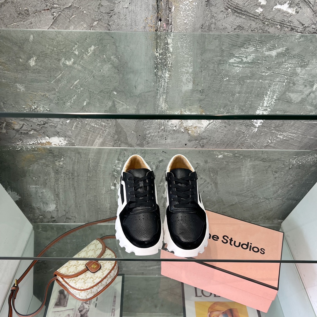 “700 Ounces Acne Thick-Skinned Shoes with English Wind Collage Design (Sizes 35-40)” - 图片 1