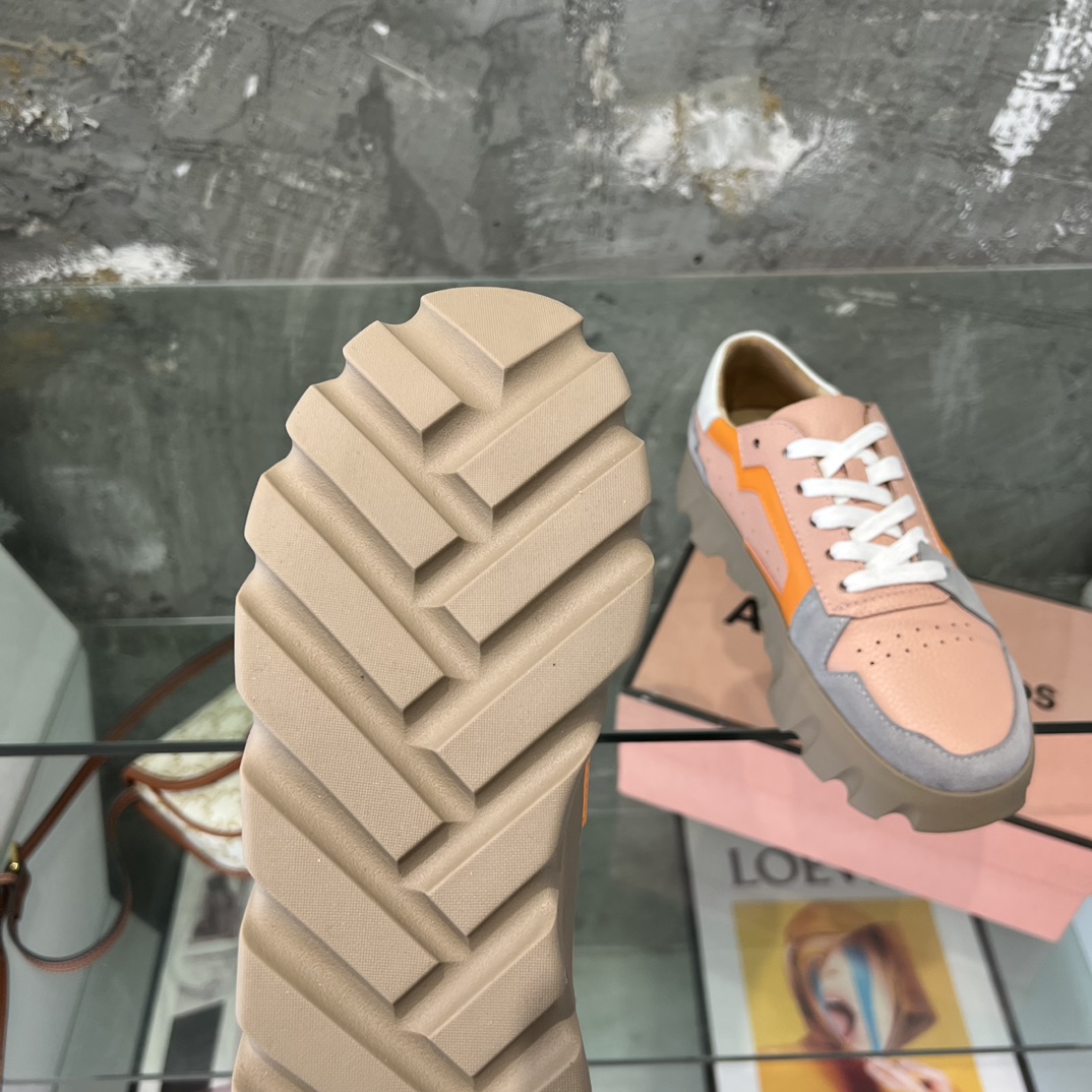 “700 Ounces of Thick-Skinned Recreational Shoes with English Wind Collages” - 图片 9