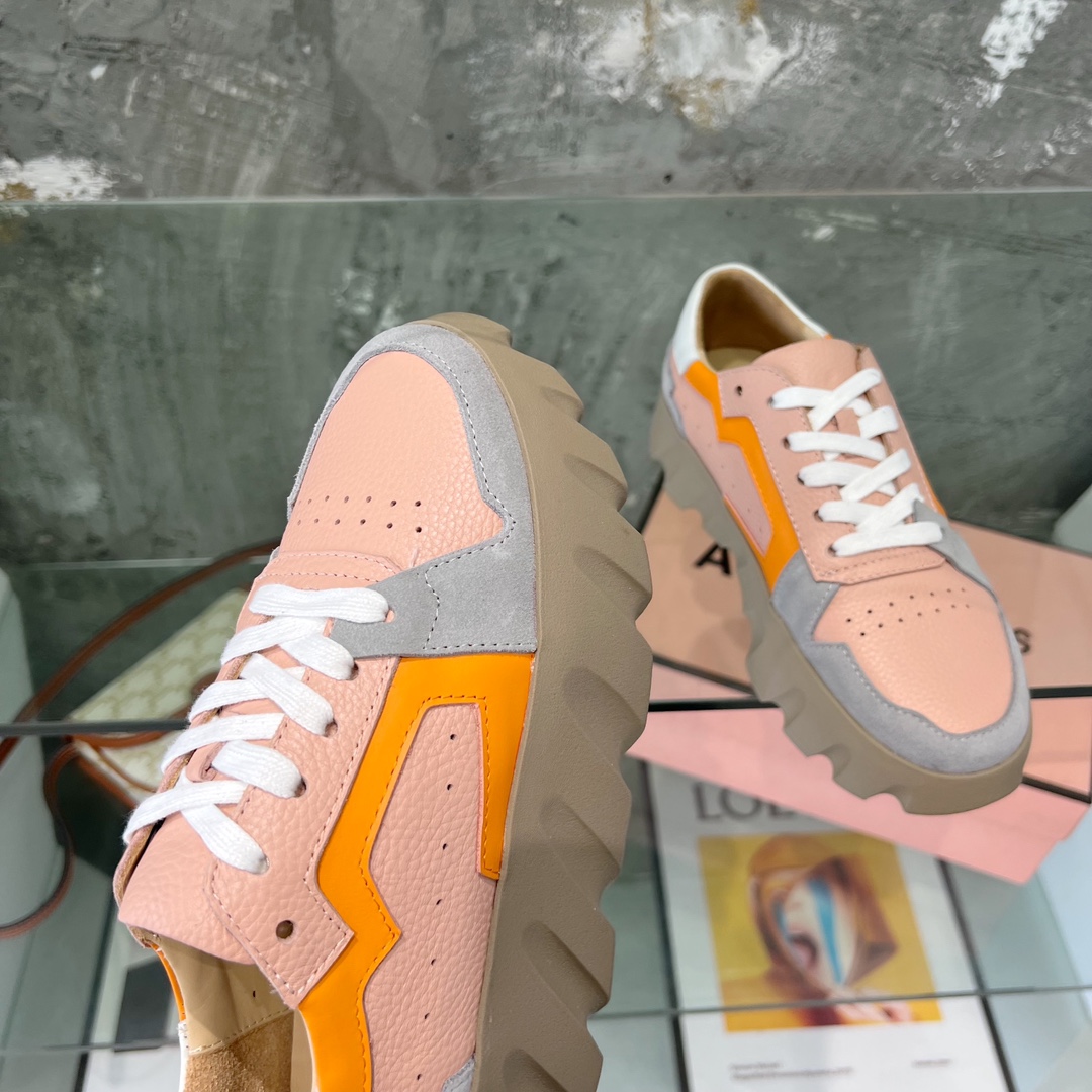“700 Ounces of Thick-Skinned Recreational Shoes with English Wind Collages” - 图片 4