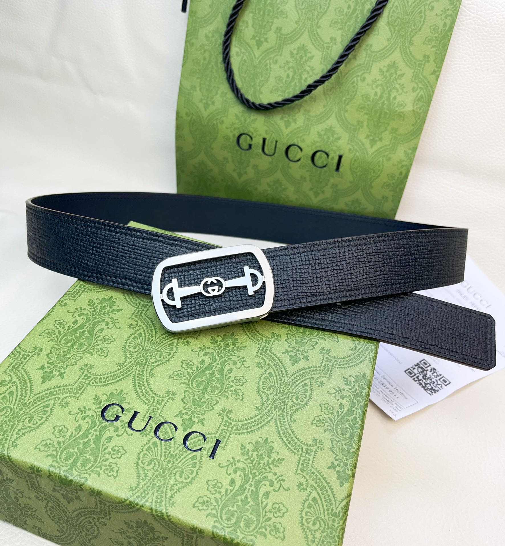 新款火爆闪亮登场品牌Gucci古驰[