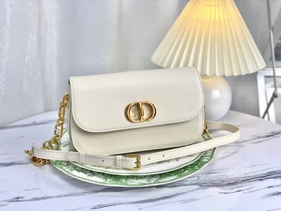 Dior Montaigne Avenue Bags Handbags Gold White Cowhide Chains