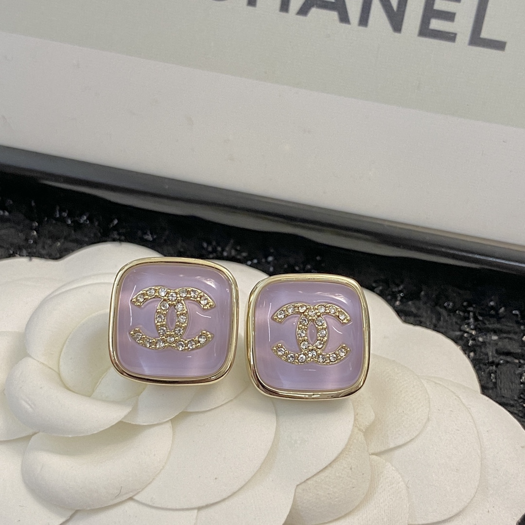 Chanel Joyas Pendiente Lila Morado Colección primavera – verano