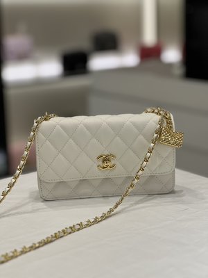 Chanel Crossbody & Shoulder Bags Lychee Pattern Cowhide