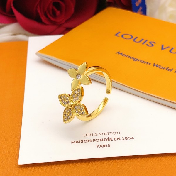 Louis Vuitton Jewelry Ring- Yellow Set With Diamonds Brass