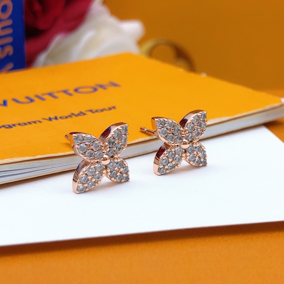 Louis Vuitton Jewelry Earring Buy Online
 Gold Rose Yellow Set With Diamonds Brass