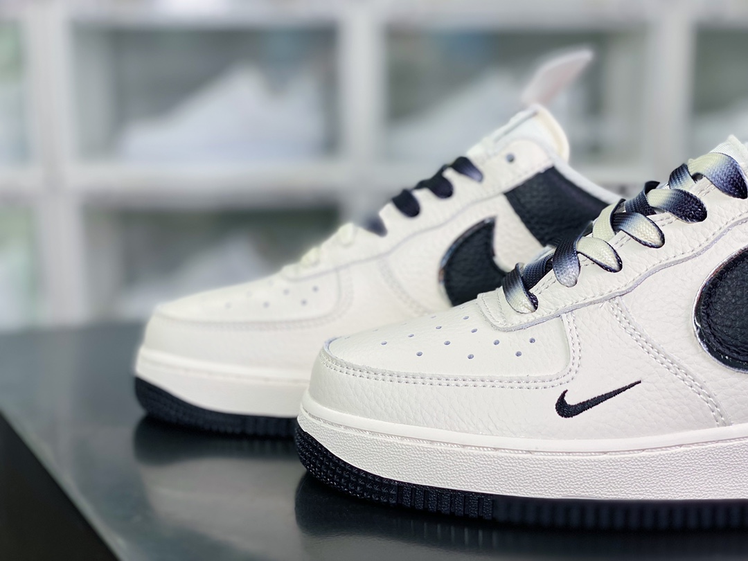 Air Force 1 Low ”Terror Squad” Air Force No. 1 classic low-top shoes ”Switching rice white and black TS embroidery” LO5636-333