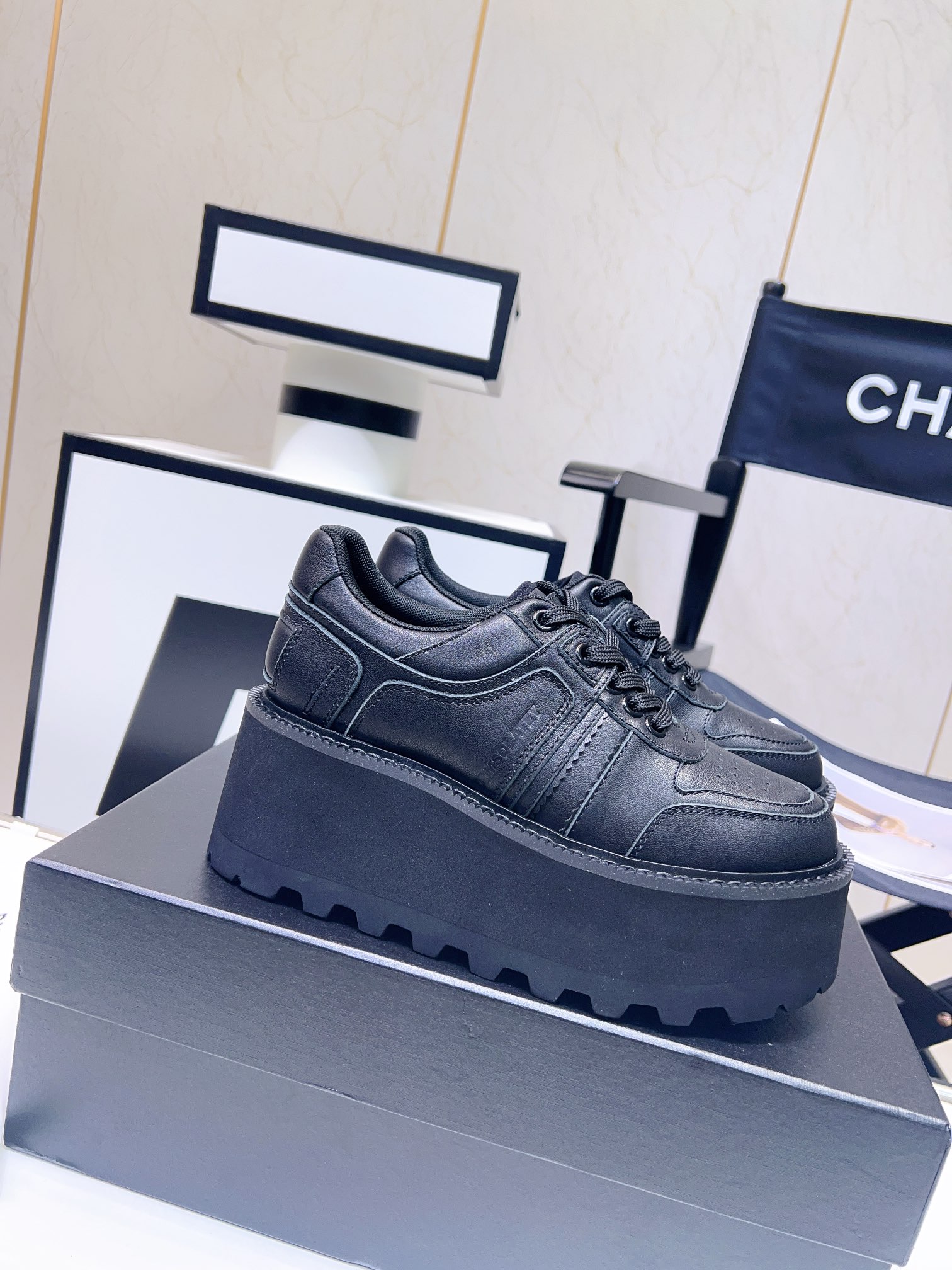 2023 Liu Yofi Star Shoes: Red-Hot Pancreas for Spring/Summer Fashion