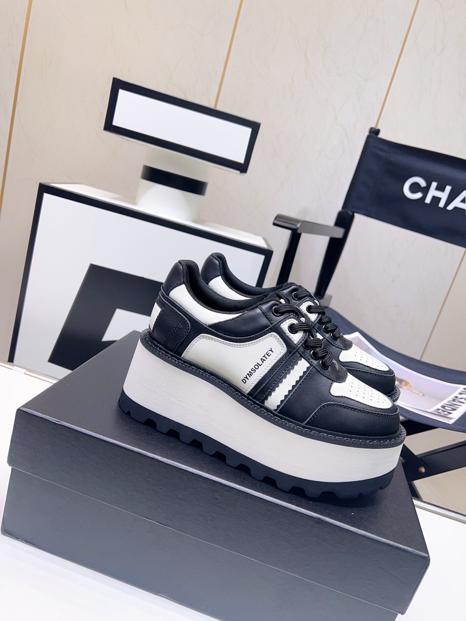 DYMALNOTPY 2023 Liu Yofi Star Shoes: Red-Hot Pancreas for Spring and Summer