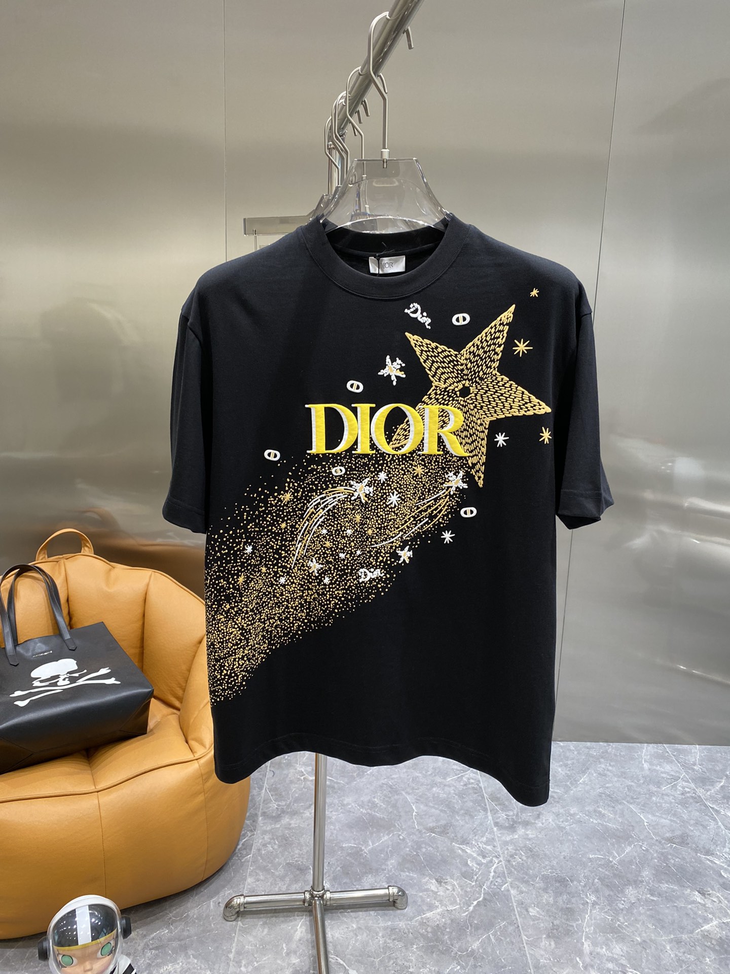 New Dijia 23 spring and summer new products are hot-selling short sleeves as al
