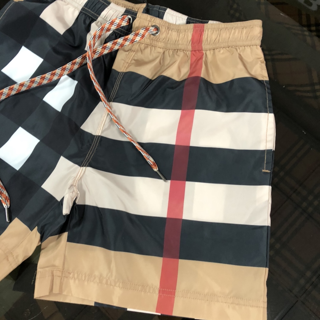 버버리 남성 반바지 136785 Burberry Shorts 썸네일 이미지
