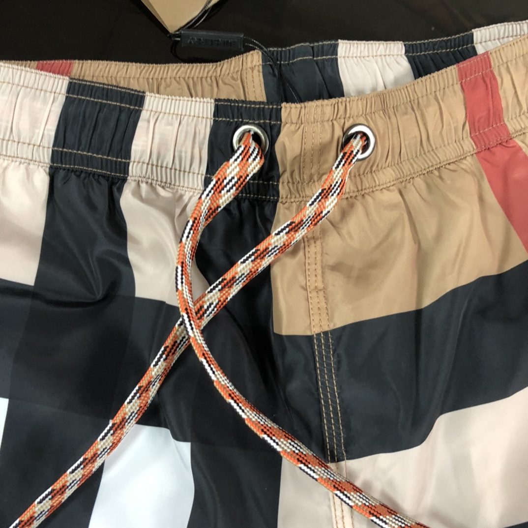 버버리 남성 반바지 136785 Burberry Shorts 썸네일 이미지