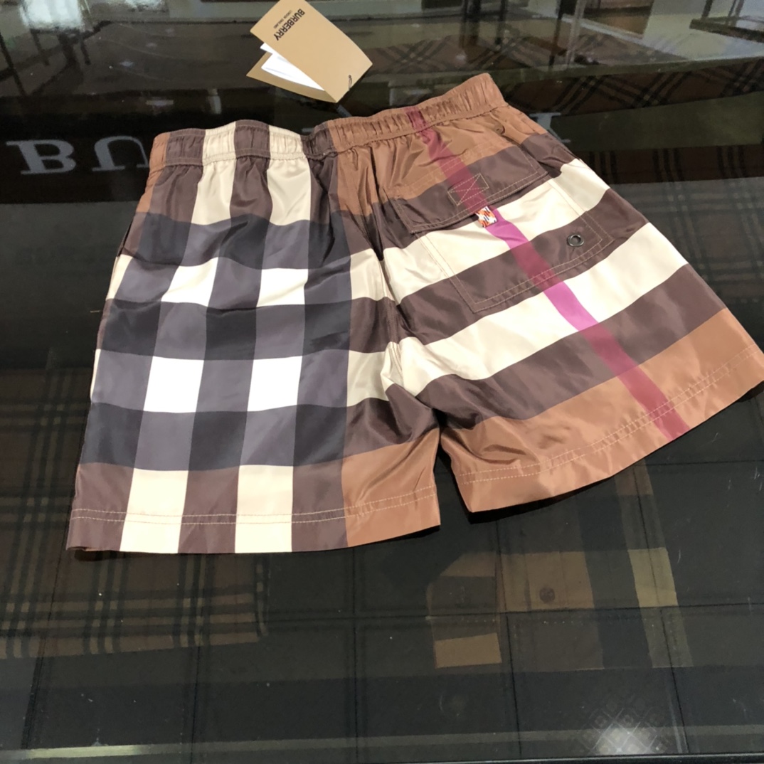 버버리 남성 반바지 136788 Burberry Shorts 썸네일 이미지
