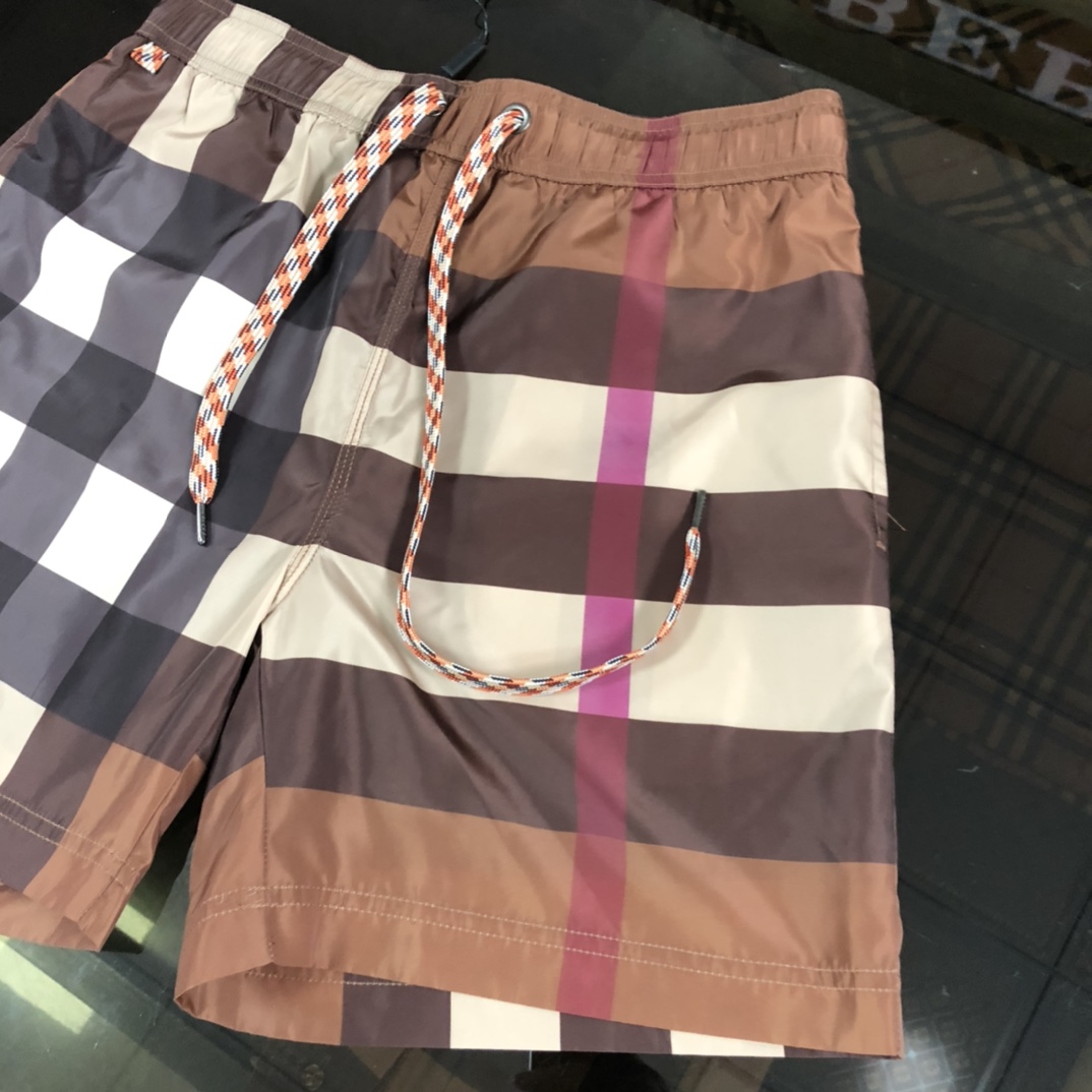 버버리 남성 반바지 136788 Burberry Shorts 썸네일 이미지