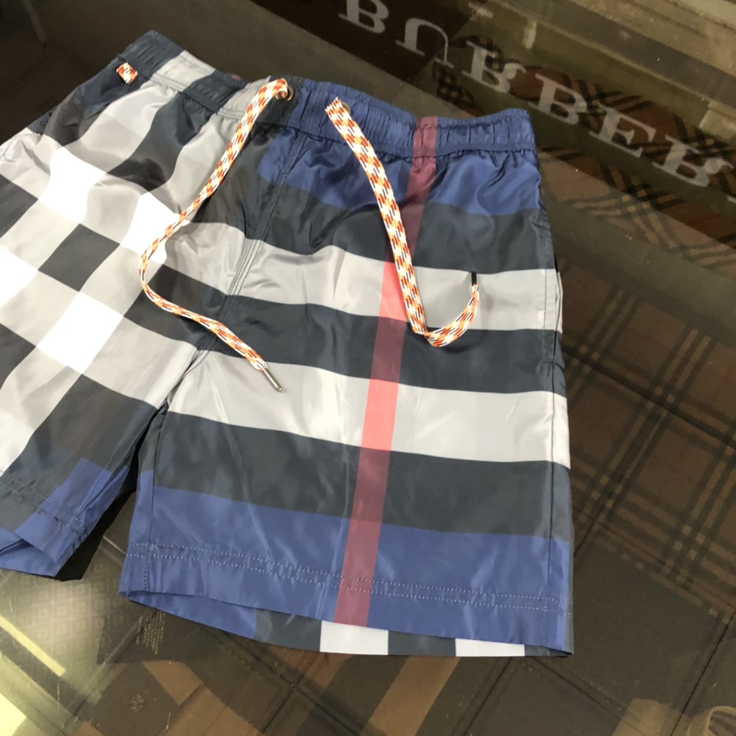 버버리 남성 반바지 136787 Burberry Shorts 썸네일 이미지