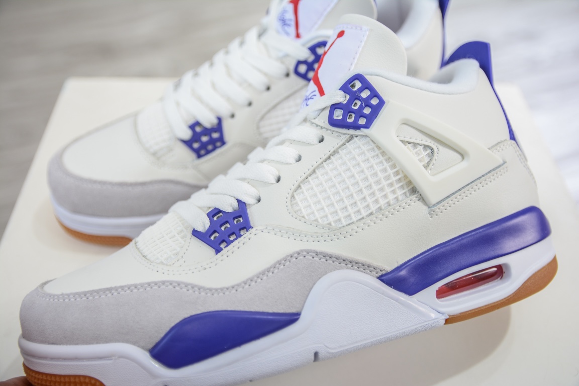 260 NK SB x Jordan Air Jordan 4 ”Sapphire” AJ4 乔4联名蓝宝石 DR5415-104