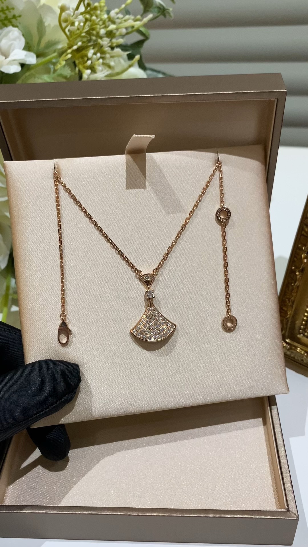 Bvlgari necklace