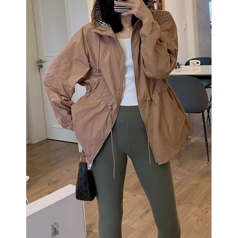 Top foreign trade Burberry women's windbreaker with waist drawstring in black and khaki.-Big cat