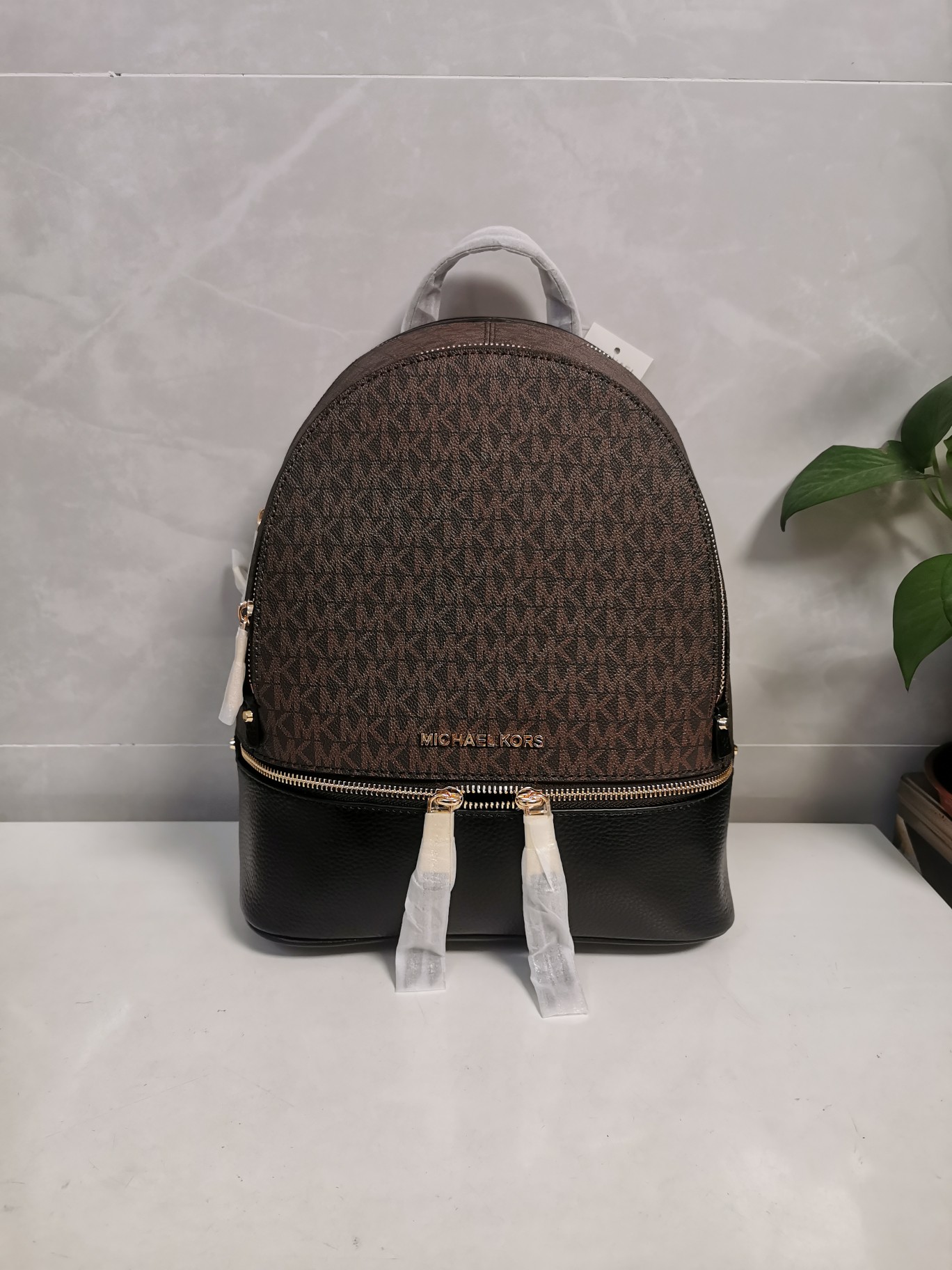 Michael Kors MK背包2拼皮2拼皮黑，A