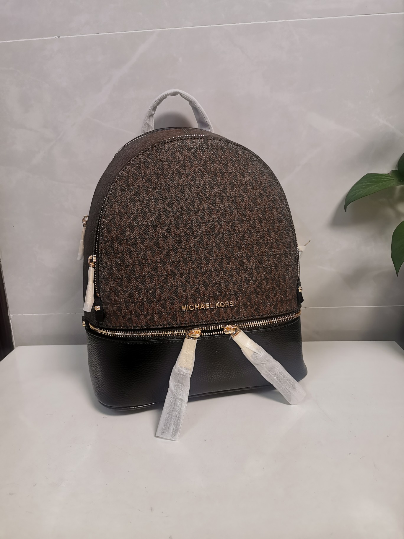 Michael Kors MK背包2拼皮2拼皮黑，A