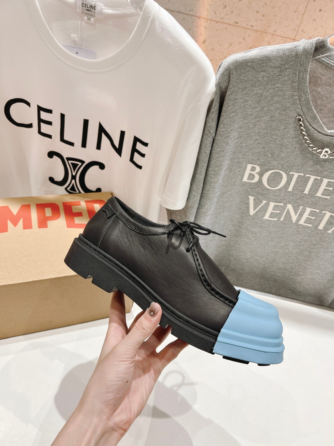 High-End Detachable Camper Shoes with Custom Features and Vibrant Colors - 图片 5