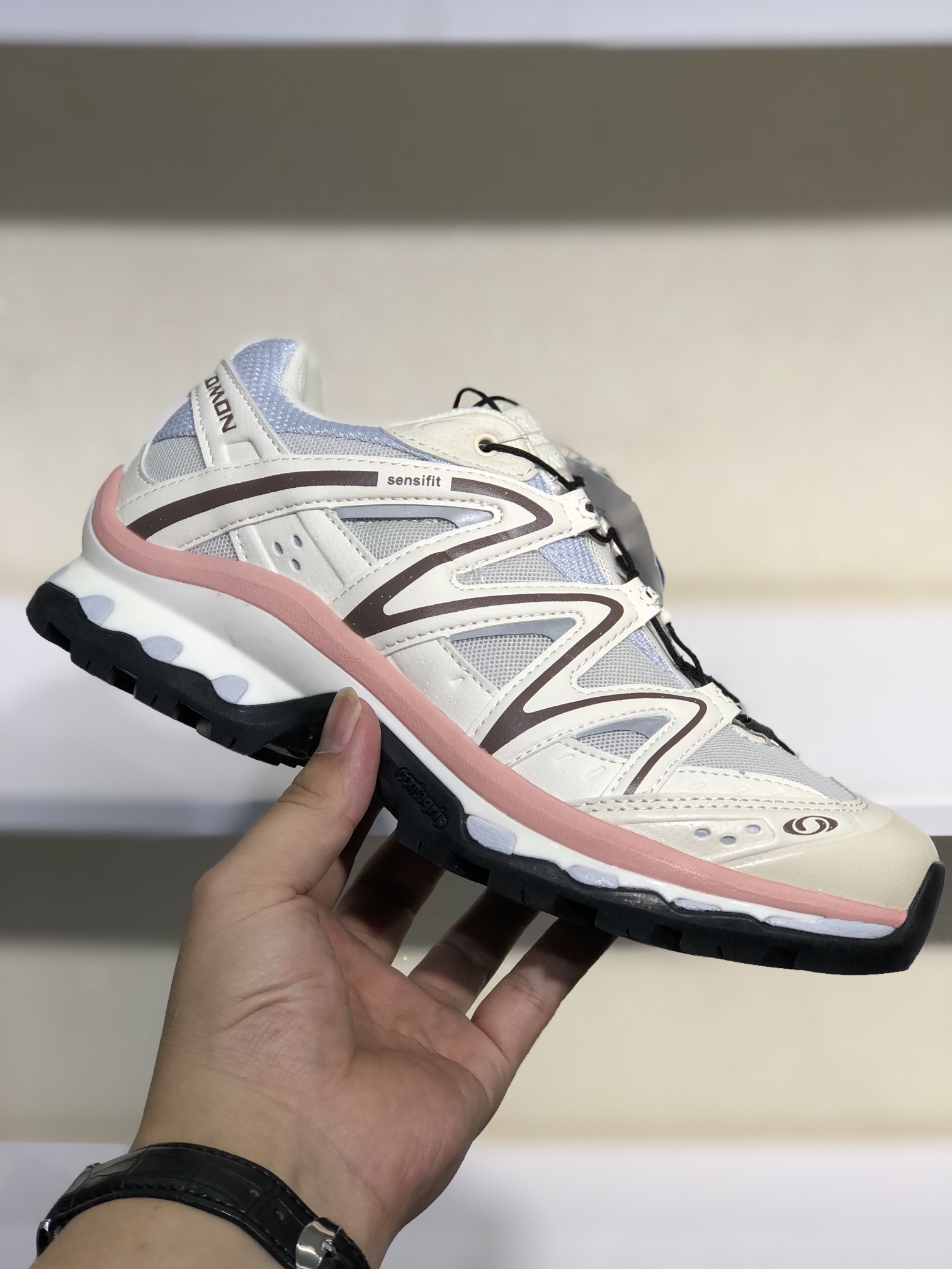 NO:276464,Spot Salomon White Powder Top version Spot supply Size:36 36.5 37.5 38 38.5 39 40.5 41 42 42.5 43 44 44.5 45 46,19860909档口现货 萨洛蒙Salomon 白粉 顶级版本现货供应 Size:36 36.5 37.5 38 38.5 39 40.5 41 42 42.5 43 44 44.5 45 46,,Men's shoes