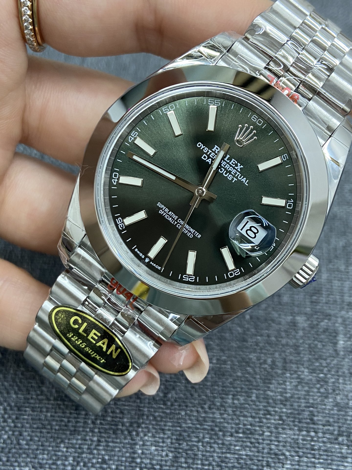 Rolex Ｃ劳力士日志 3235顺调一体机，41mm
