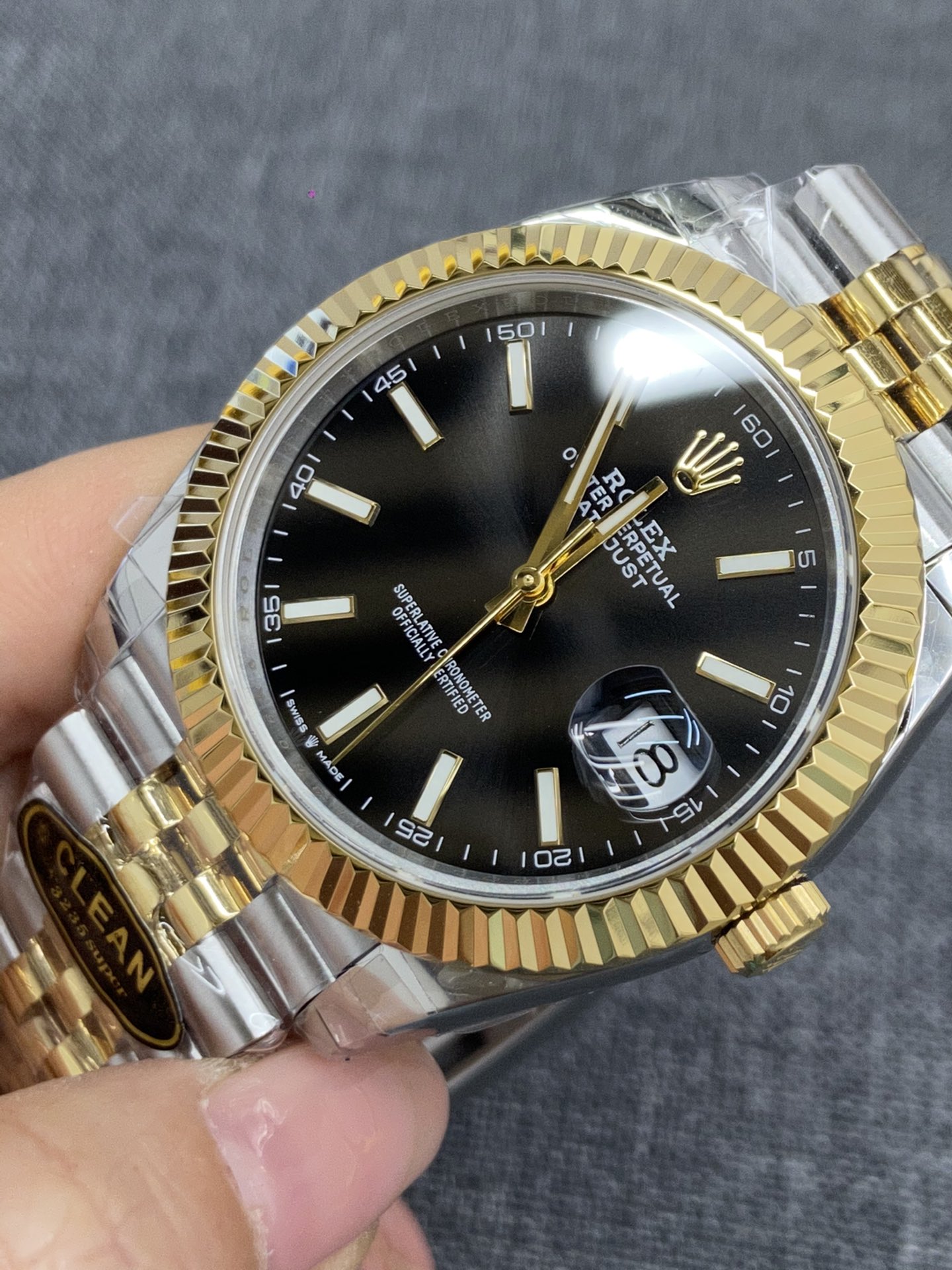 Rolex Ｃ劳力士日志 3235顺调一体机，41mm