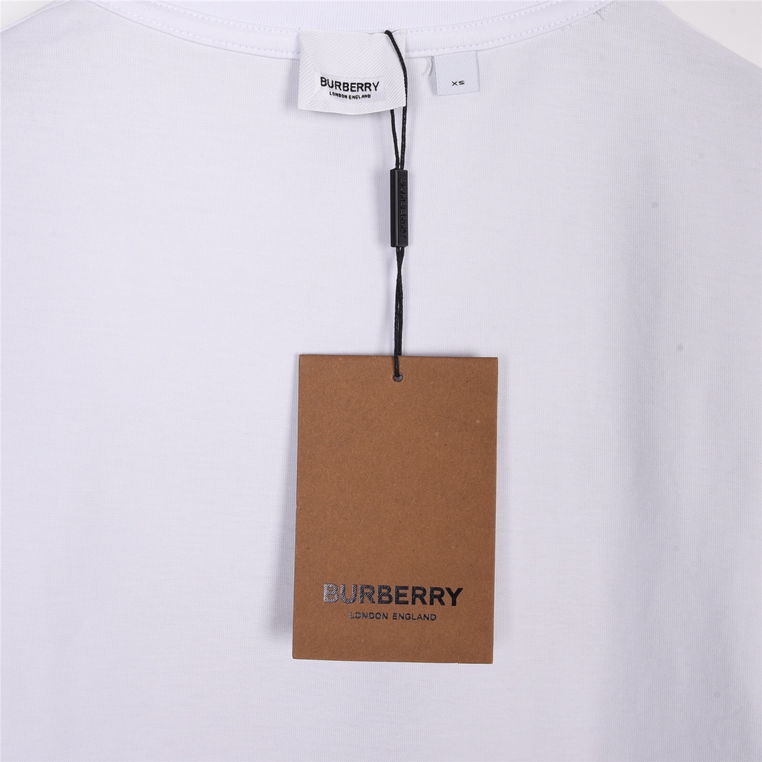 160 Burberry巴宝莉23ss夏季新款半印小熊Logo印花短袖