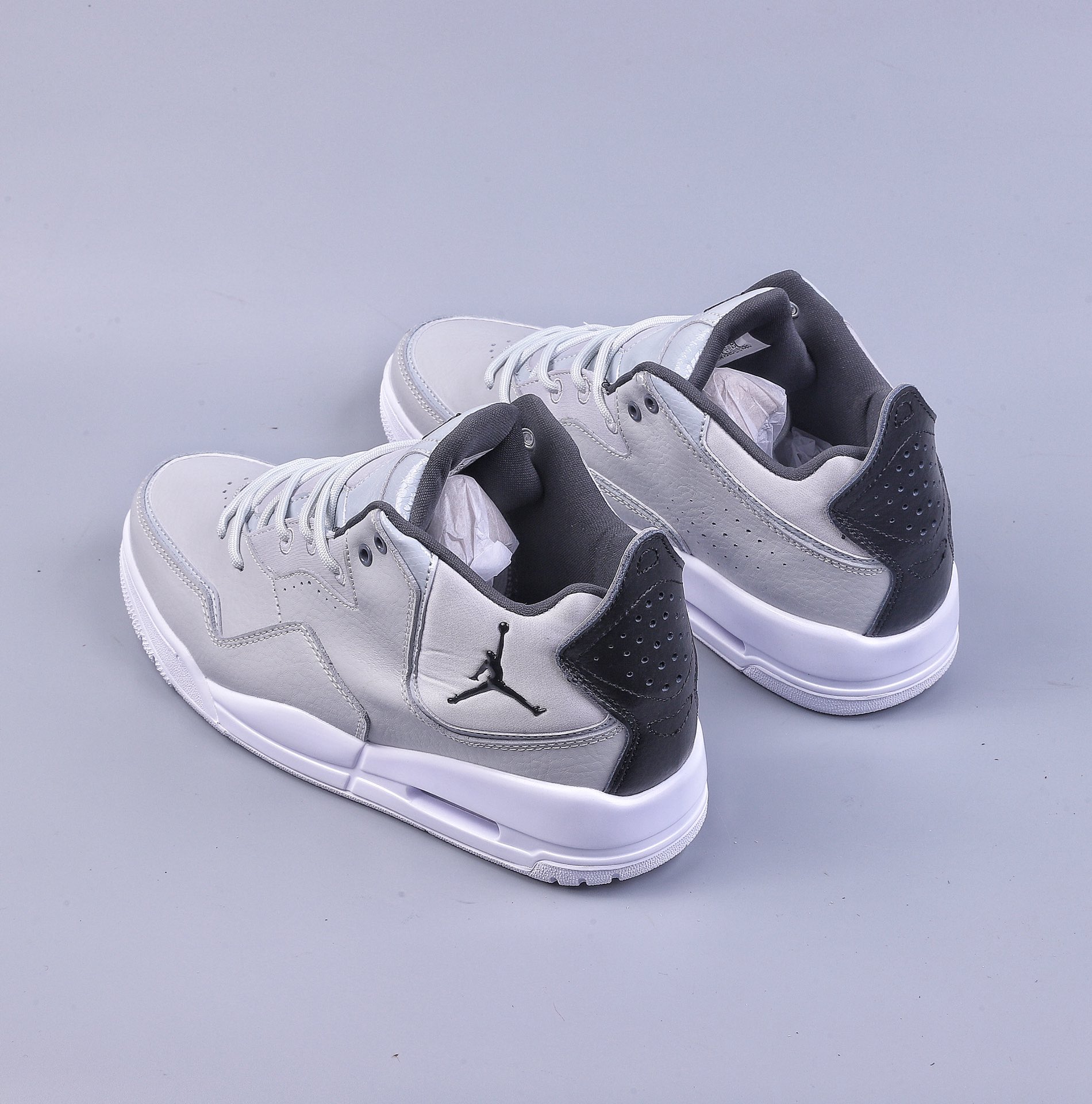 Air Jordan Courtside 23 Jordan 23 gray and black Jordan basketball shoes series AR1002-002
