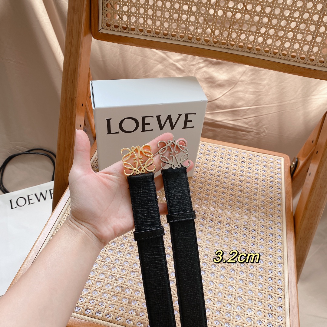 LOEWE3.2cm腰带男女适戴简单