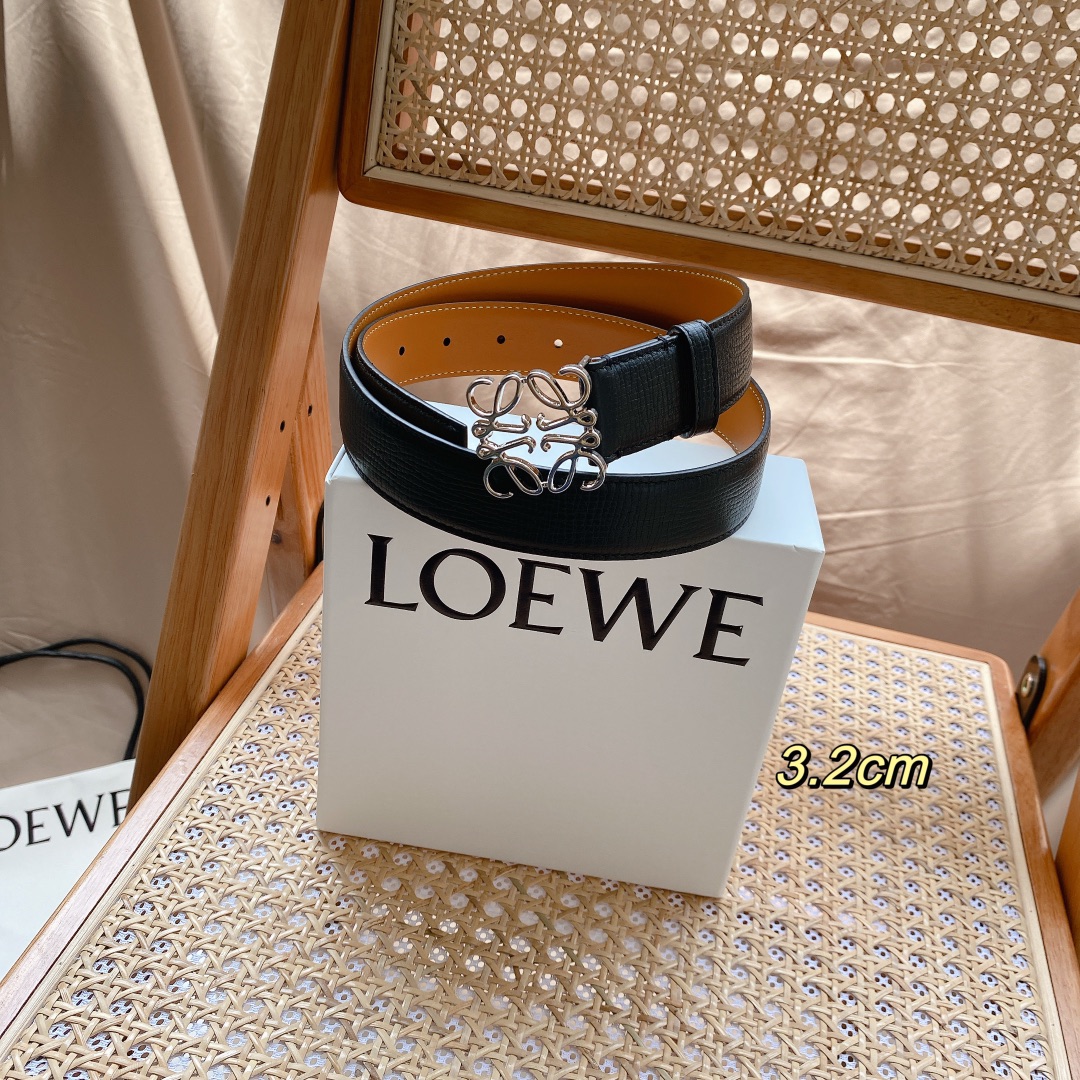 LOEWE3.2cm腰带男女适戴简单