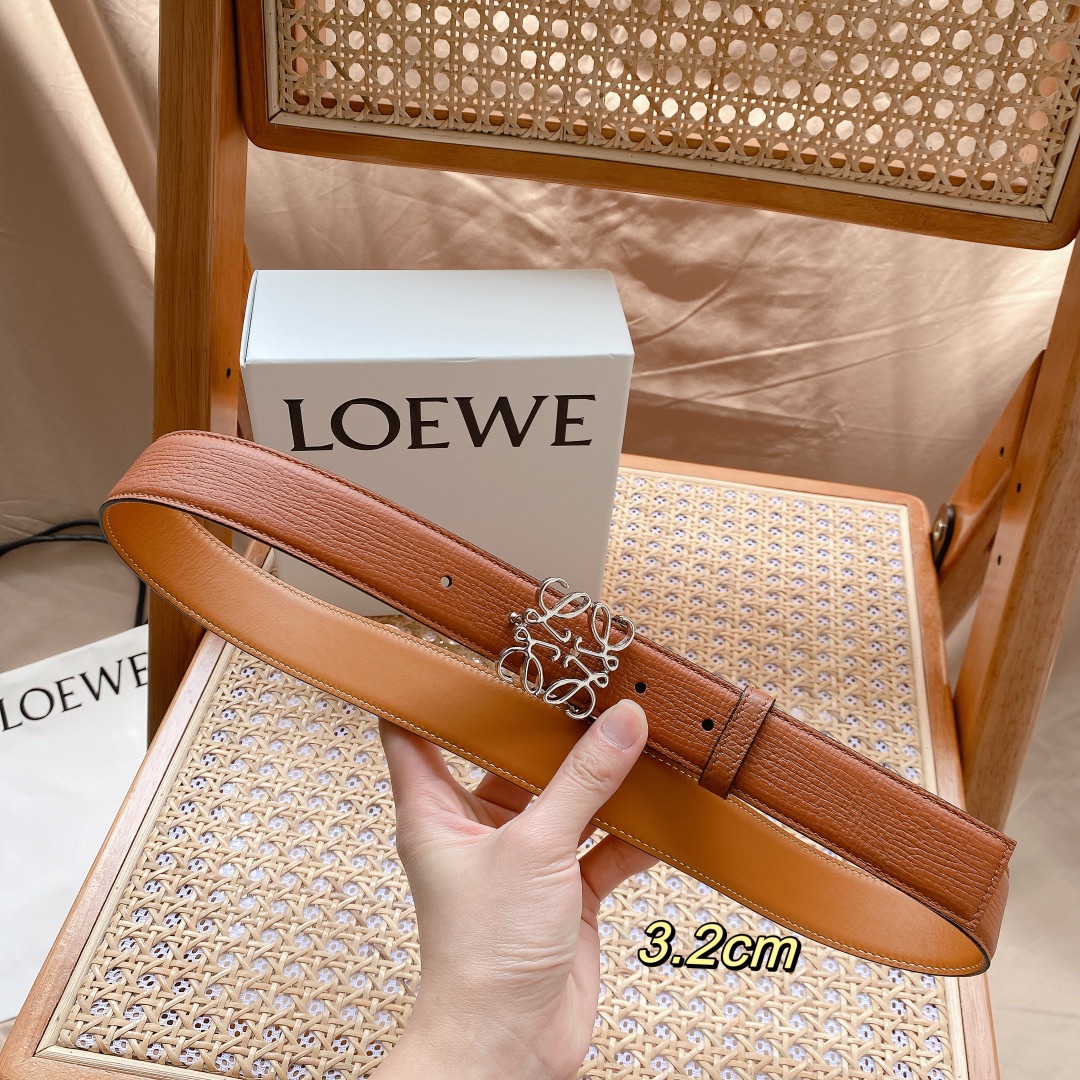 LOEWE3.2cm腰带男女适戴简单