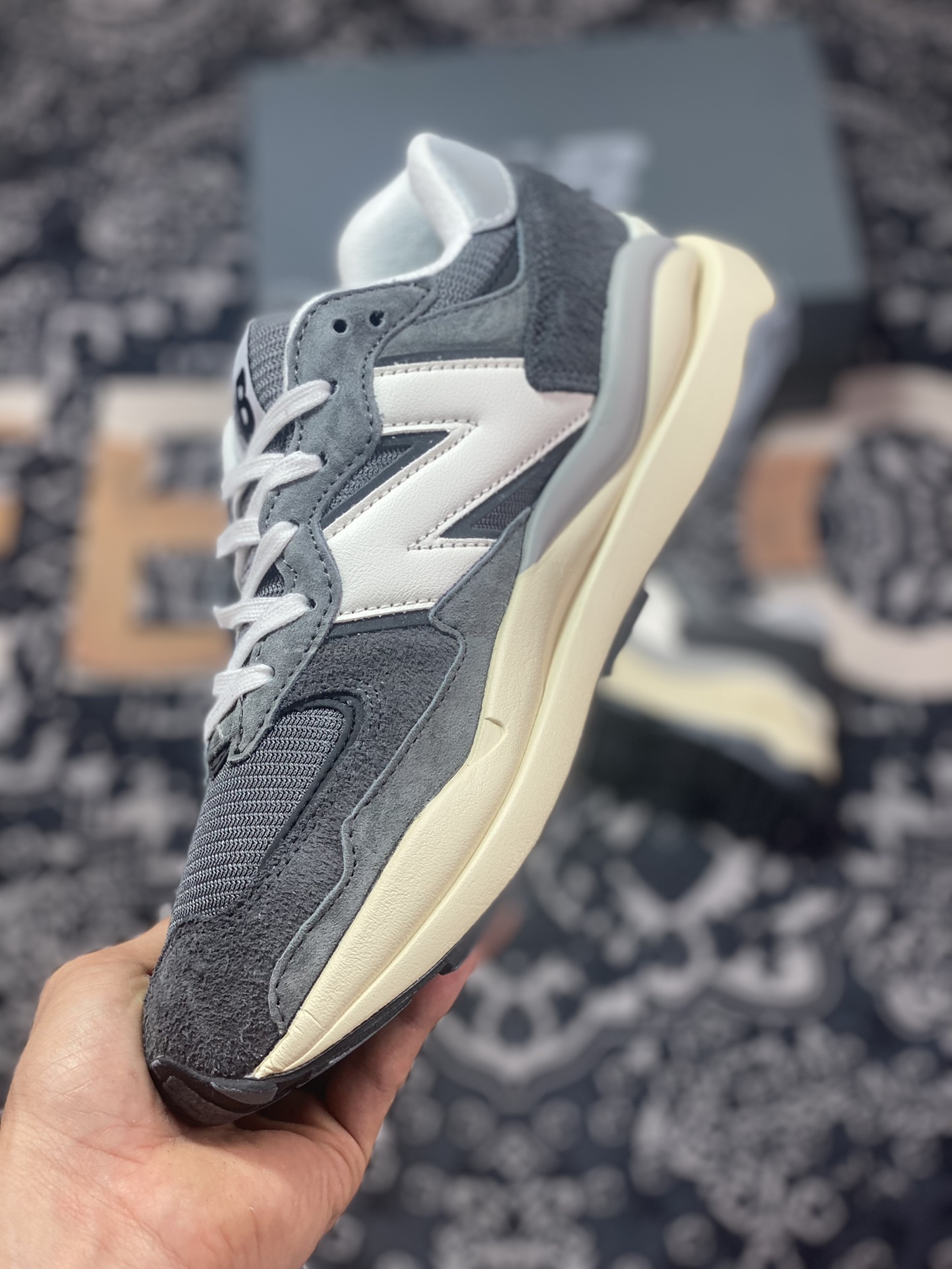 160 New Balance M5740系列复古老爹风休闲运动慢跑鞋“深灰色”M5740VL1