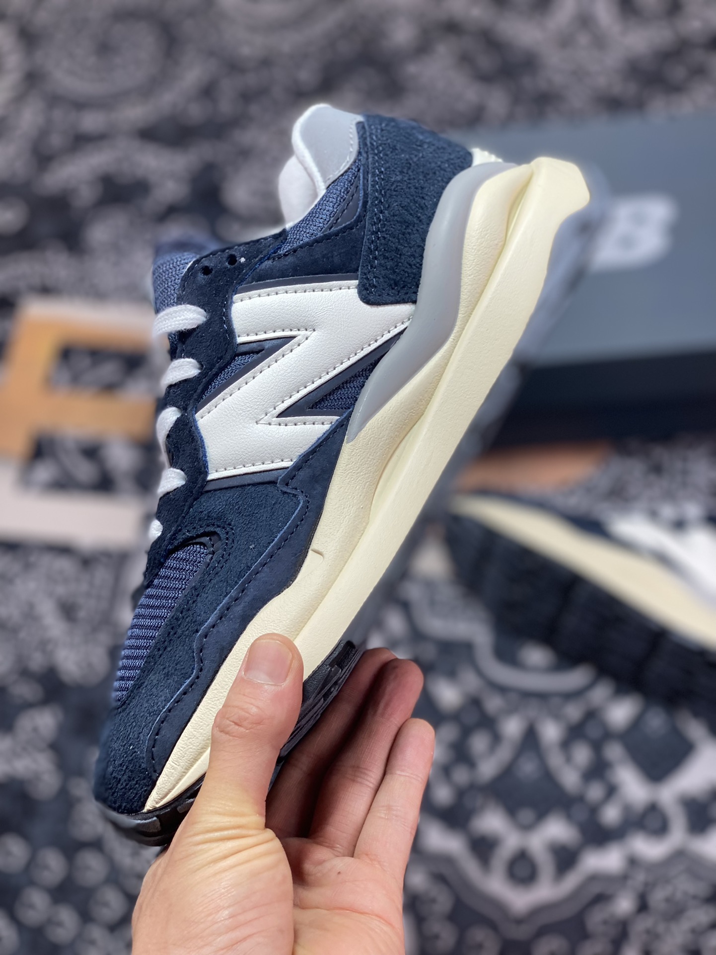 160 New Balance M5740系列复古老爹风休闲运动慢跑鞋“藏青色”M5740VLB