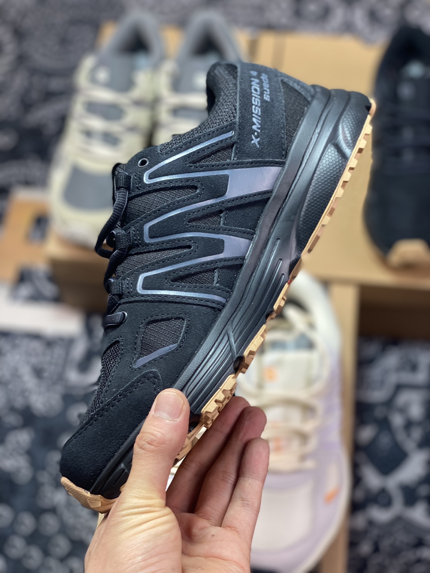 240 萨洛蒙/Salomon X-Mission 4 Suede”Black/Ebony/Gum”使命4代系列跑步鞋“黑灰生胶”416175