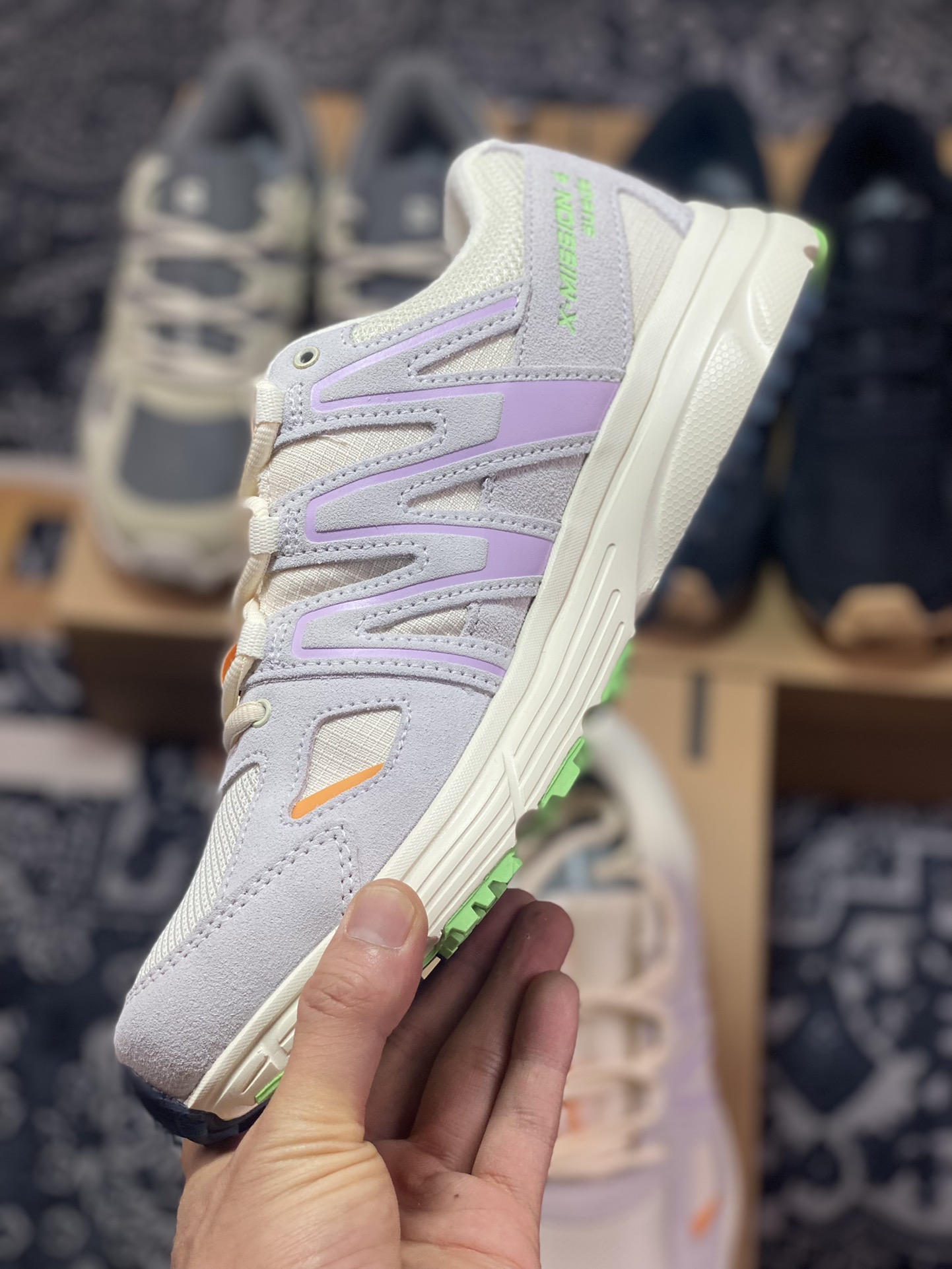 240 萨洛蒙/Salomon X-Mission 4 Suede”Milky White/Purple/Volt”使命4代系列跑步鞋“奶白浅紫橙绿”471384