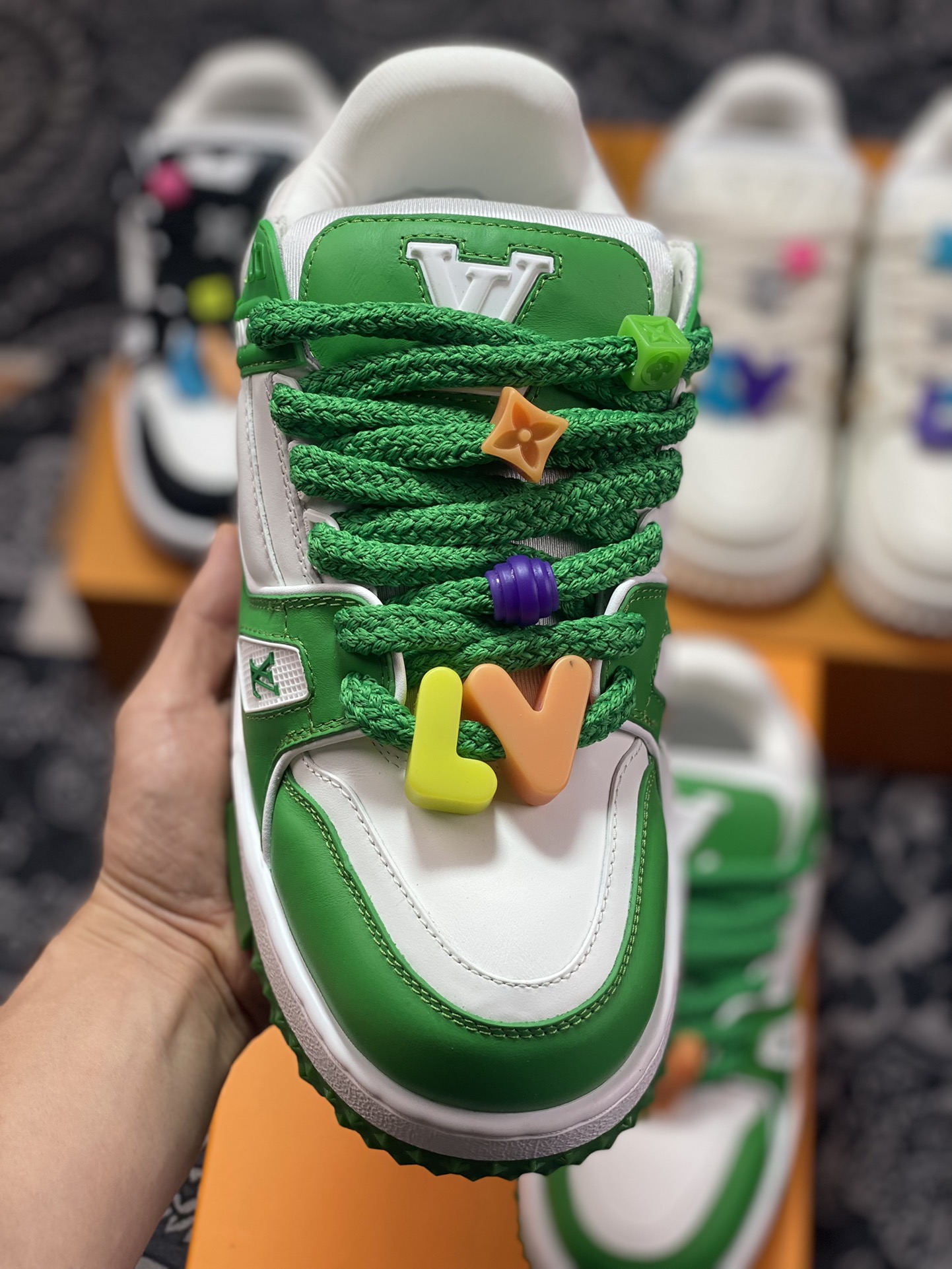 Louis Vuitton Trainer Maxi Low Sneaker basketball sneakers ”Grass Green and White Colorful Shoe Belt Beads” 1AB8SN